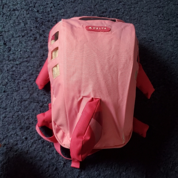 Delta Airlines Pink Kids Backpack Airplane Shaped - Picture 6 of 16